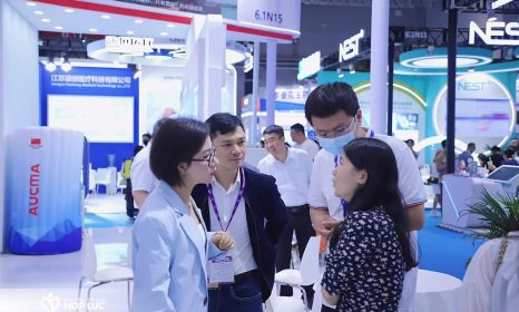 The delegation of Hop Luc Joint Stock Company and Hop Luc Healthcare System attended the China International Medical Equipment Fair – CMEF 2023 at the National Exhibition and Convention Center.