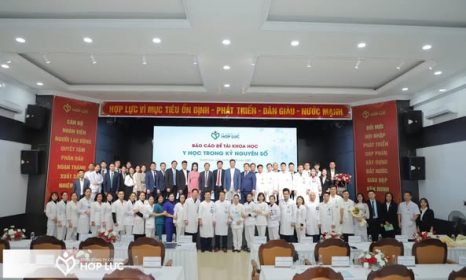 HỆ THỐNG Y TẾ HỢP LỰC TỔ CHỨC HỘI NGHỊ BÁO CÁO ĐỀ TÀI KHOA HỌC “Y HỌC TRONG KỶ NGUYÊN SỐ” CHÀO MỪNG KỶ NIỆM 70 NĂM NGÀY THẦY THUỐC VIỆT NAM 27/2 VÀ 20 NĂM THÀNH LẬP BỆNH VIỆN ĐA KHOA HỢP LỰC